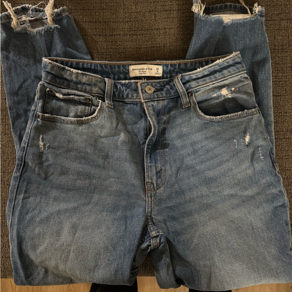 Abercrombie & Fitch Women's Straight Leg Distressed Blue Jeans